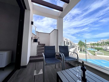 Exklusiv tak-bungalow med 3 sovrum i Los Balcones - Lotus Properties