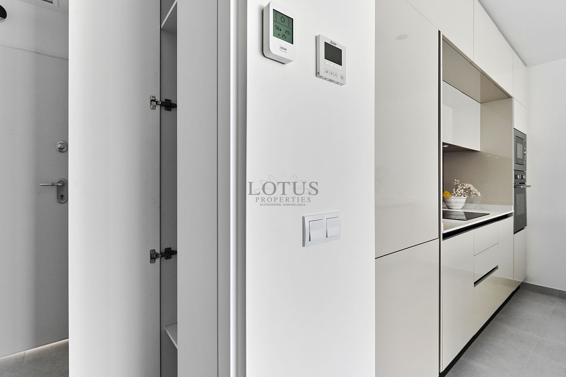 Ny Medelhavs resort 300 m till havet - Torrevieja - Lotus Properties